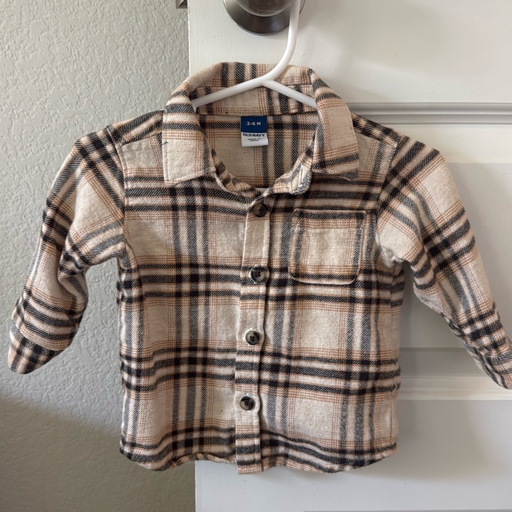 Old Navy Baby Boy Beige Plaid Flannel 3-6M